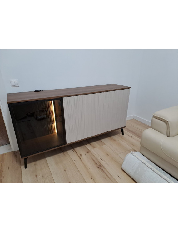 Комод з підсвіткою Вічі / Vici K154 3-дверний Горіх/кашемір Perfect Home Польща (PFH-091276)